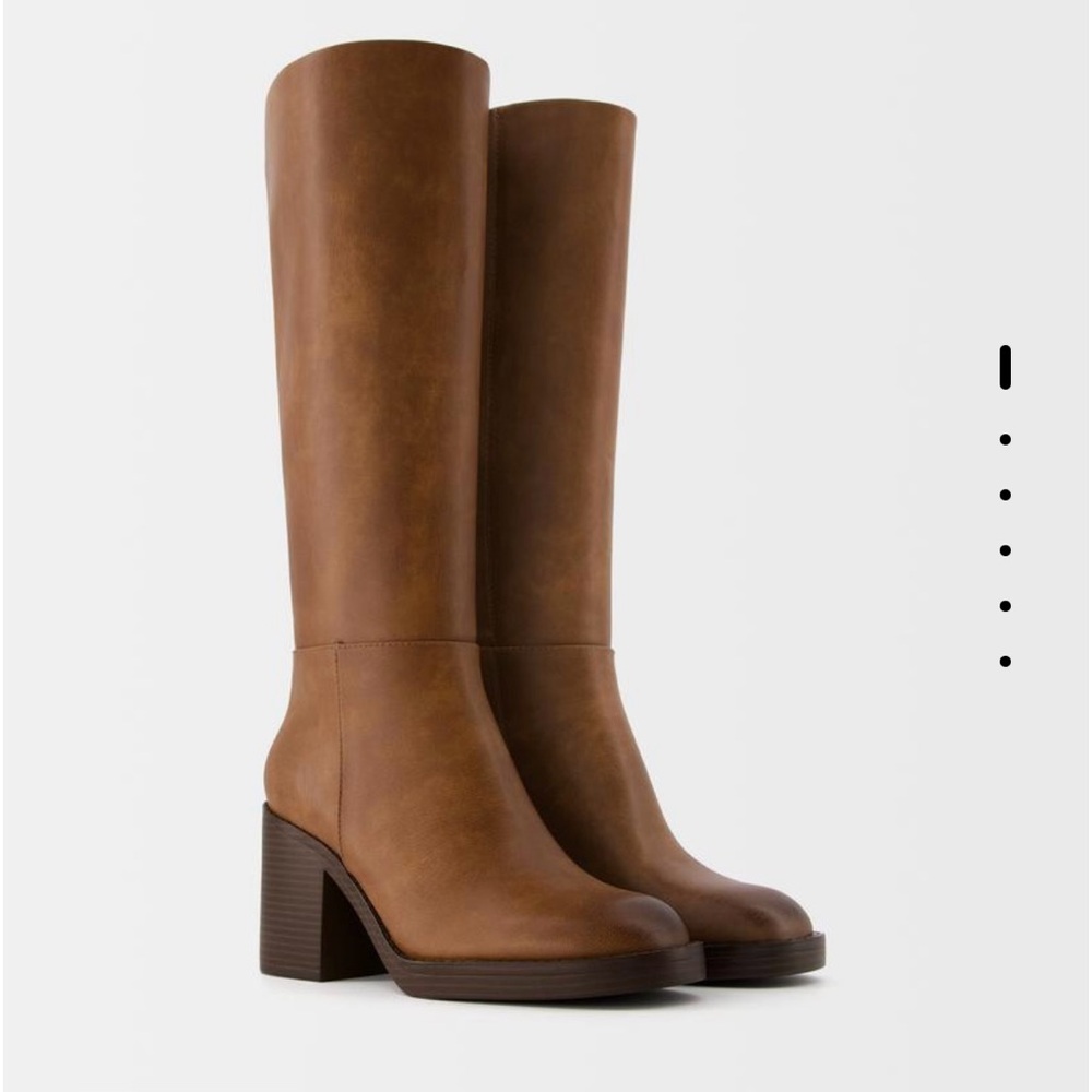 NWT Bershka Block Heel Boots